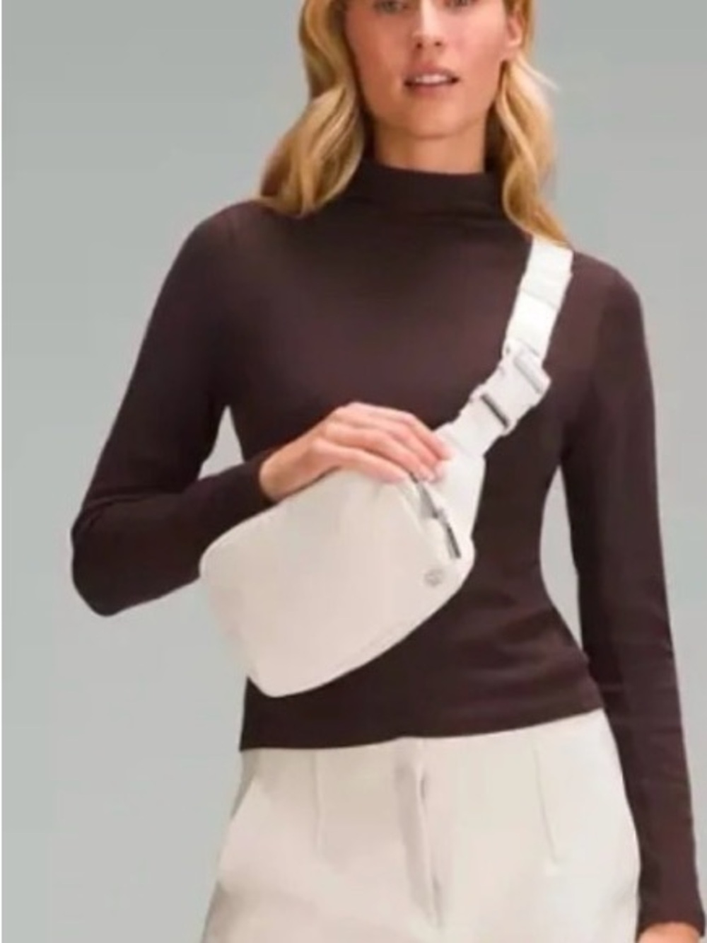 Lululemon Everywhere Belt Bag 2L White Opal